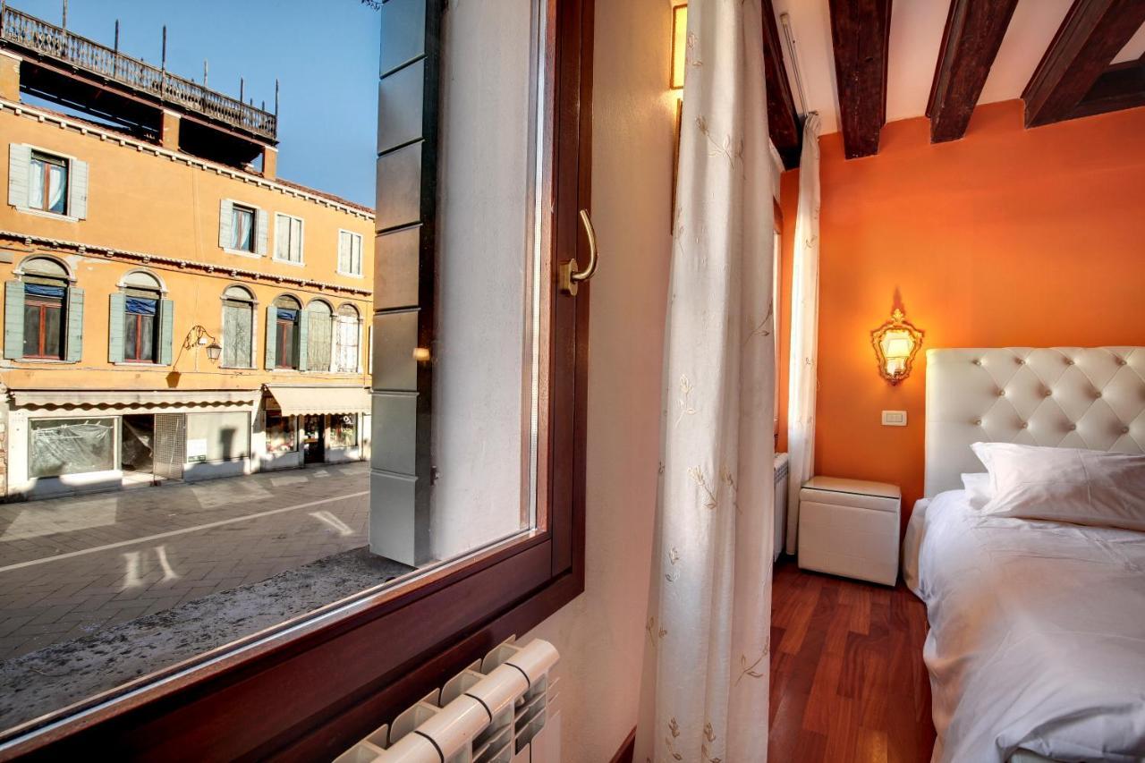 Ca'pedrocchi By Bricola Venedig